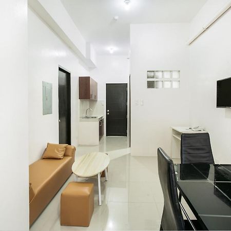Oyo 505 Jardin Suites Маніла Екстер'єр фото