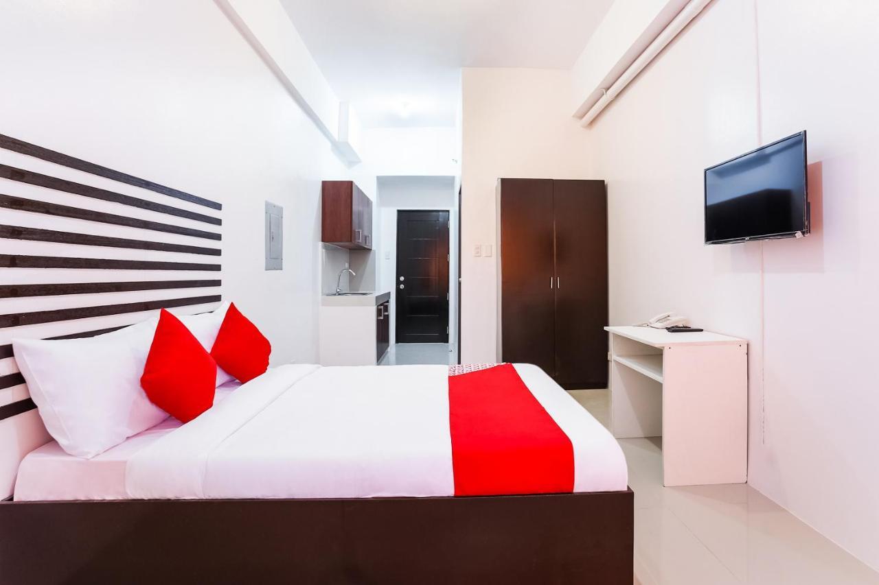Oyo 505 Jardin Suites Маніла Екстер'єр фото