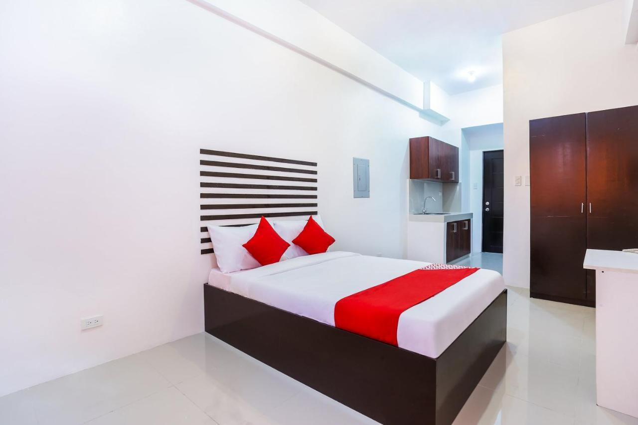 Oyo 505 Jardin Suites Маніла Екстер'єр фото