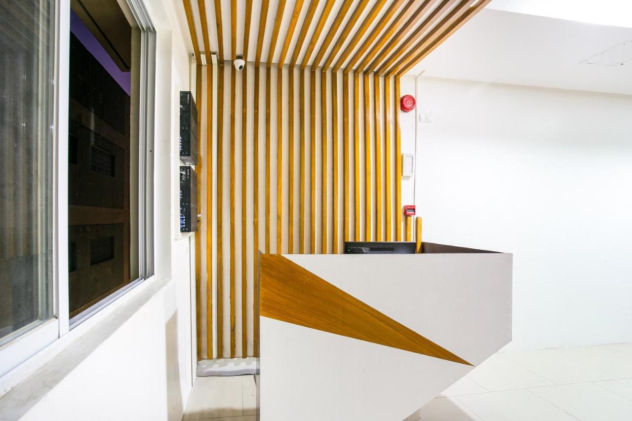 Oyo 505 Jardin Suites Маніла Екстер'єр фото