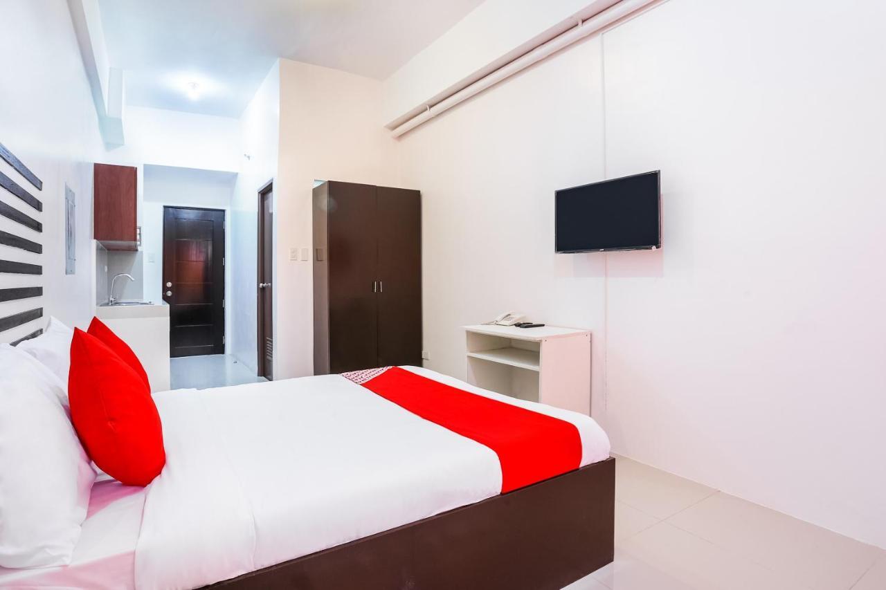 Oyo 505 Jardin Suites Маніла Екстер'єр фото